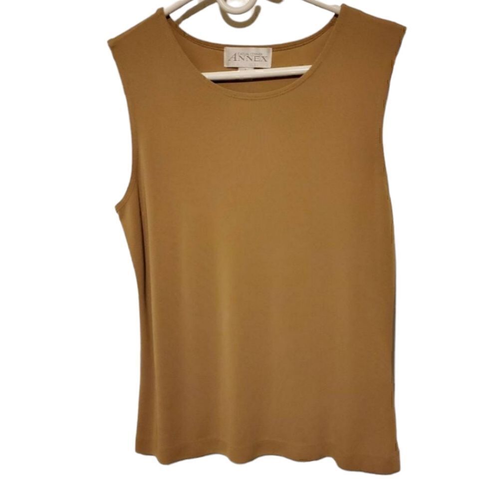 Annex Casual Corner Tan Skinky Stretchy Tank Top Large